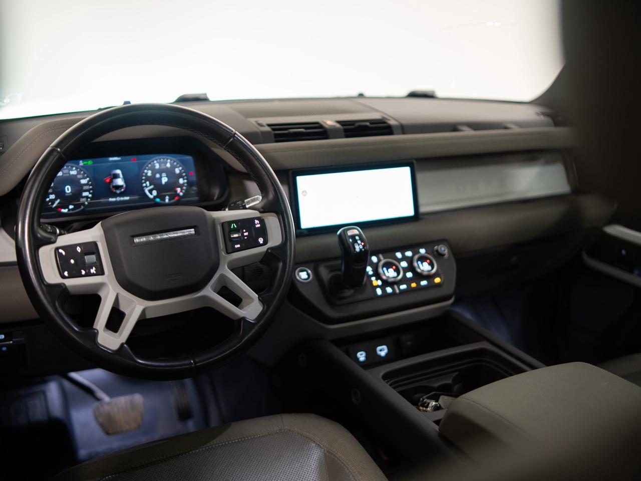 2020 Land Rover Defender 110 | FIRST EDITION | MERIDIAN | 19 IN Photo