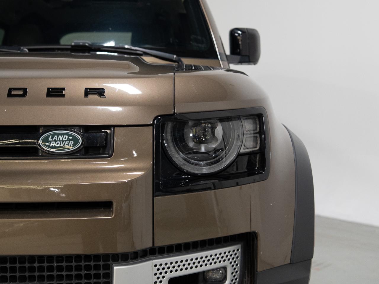 2020 Land Rover Defender 110 | FIRST EDITION | MERIDIAN | 19 IN Photo
