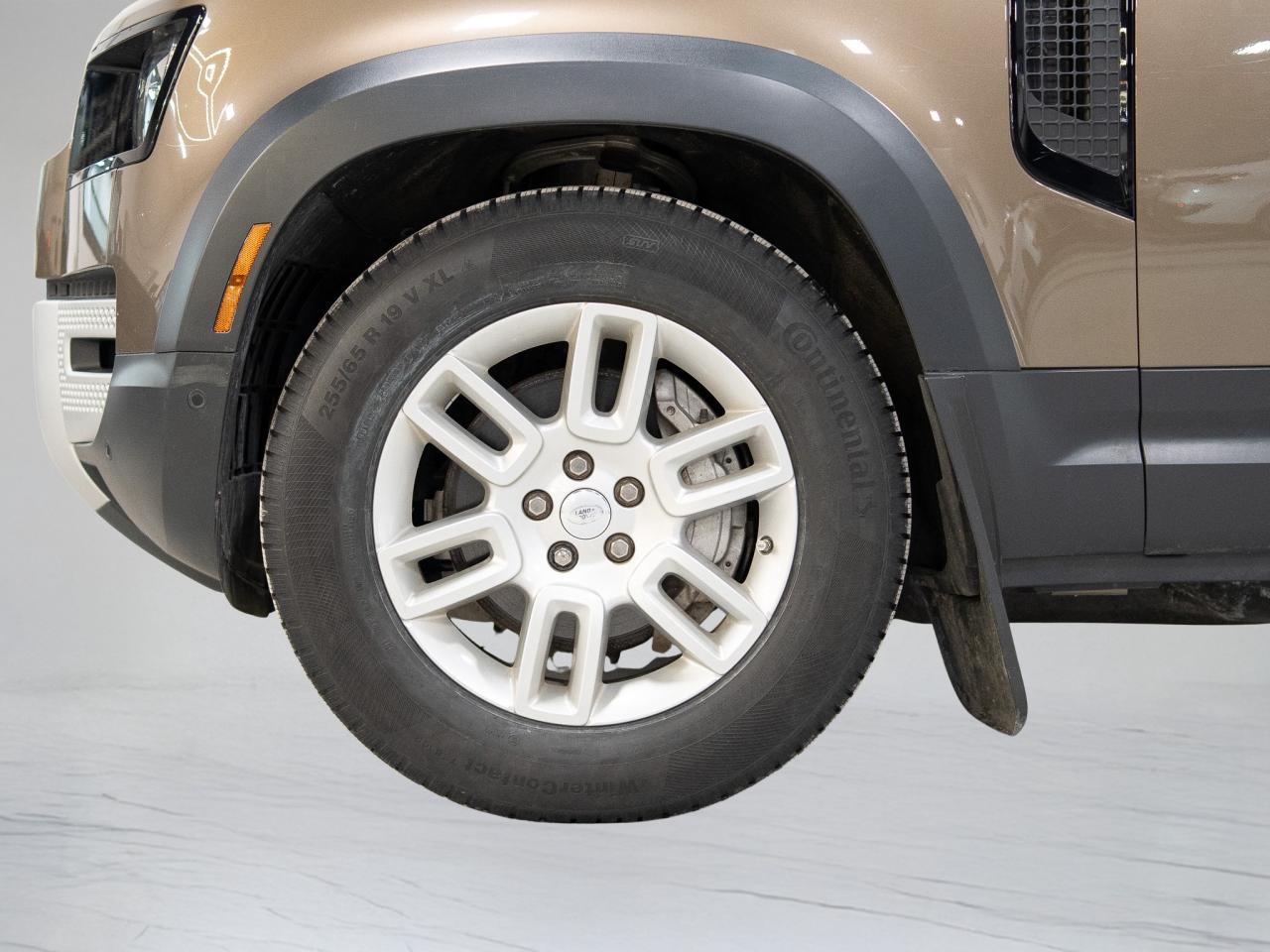 2020 Land Rover Defender 110 | FIRST EDITION | MERIDIAN | 19 IN Photo