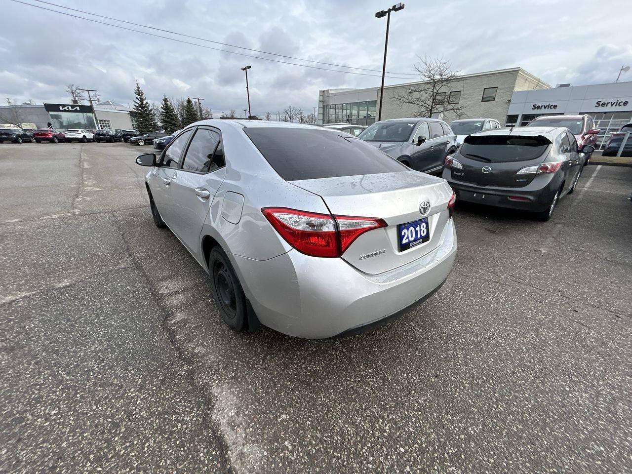 2018 Toyota Corolla 4-door Sedan CE CVTi-S Front-wheel drive|HTD Seats Photo