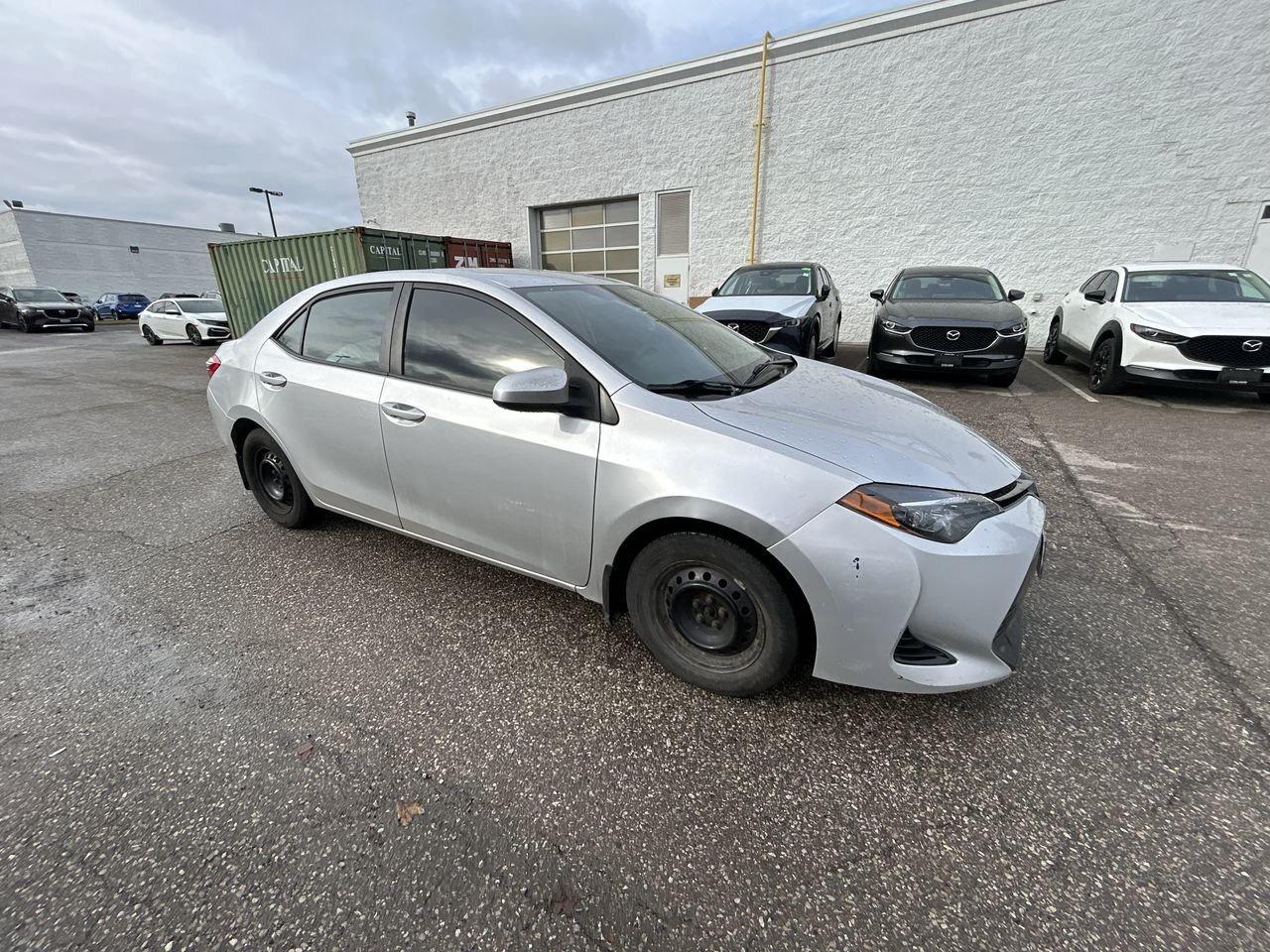 2018 Toyota Corolla 4-door Sedan CE CVTi-S Front-wheel drive|HTD Seats Photo