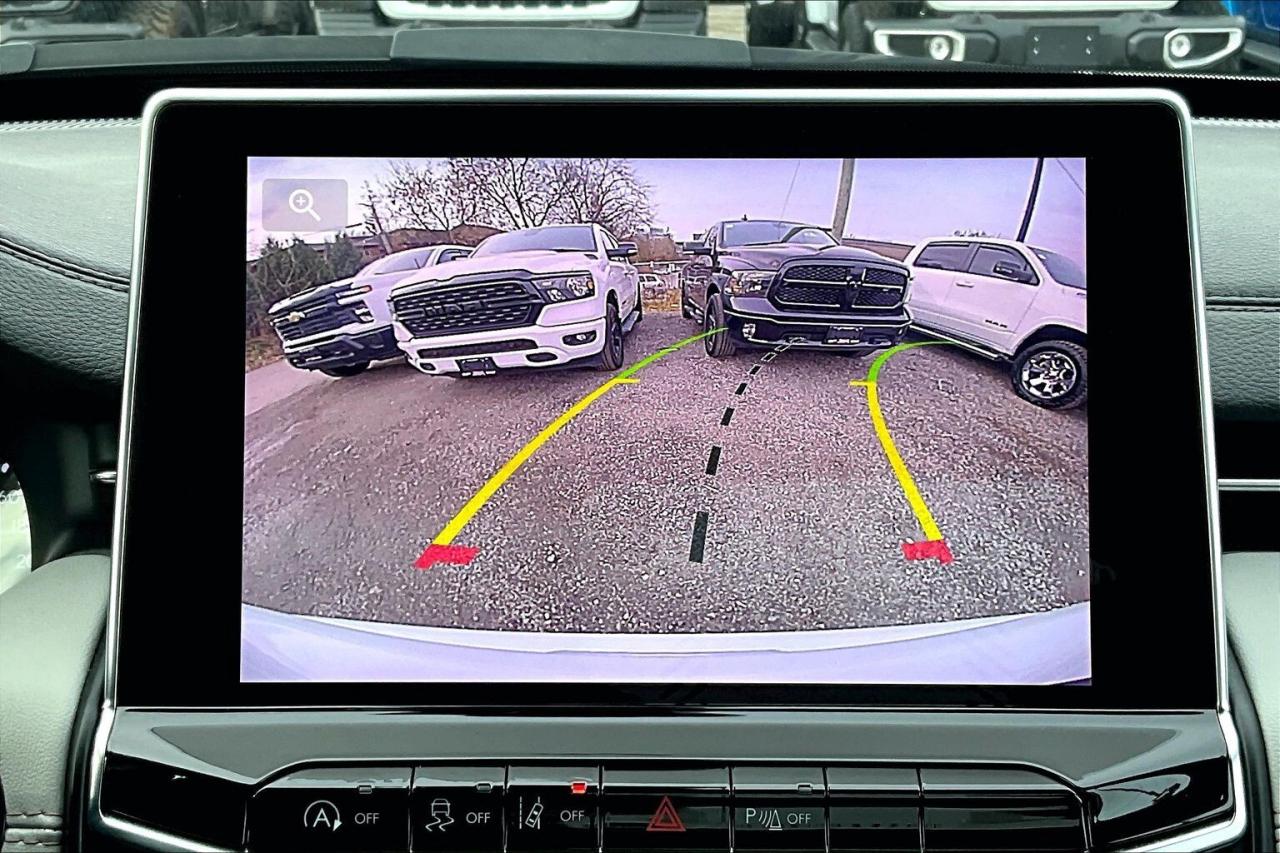 2024 Jeep Compass Limited | Heated Leather | Safety Tech | 4X4 Photo