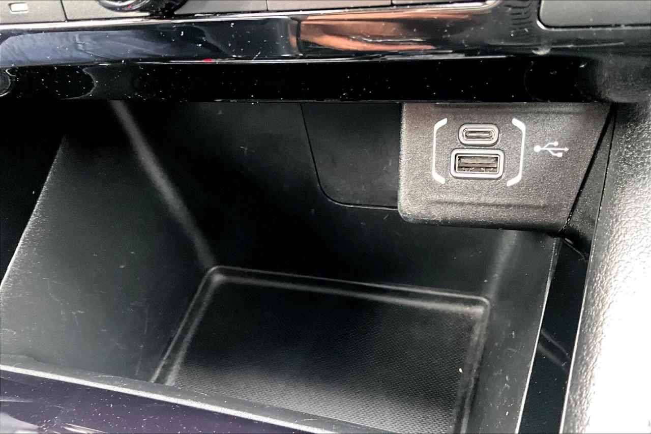 2024 Jeep Compass Limited | Heated Leather | Safety Tech | 4X4 Photo