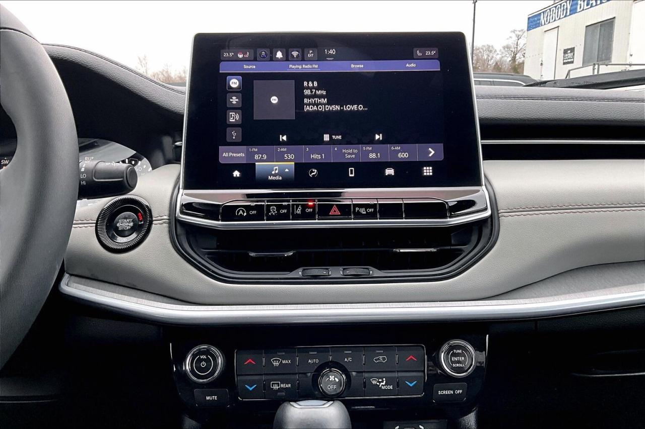 2024 Jeep Compass Limited | Heated Leather | Safety Tech | 4X4 Photo