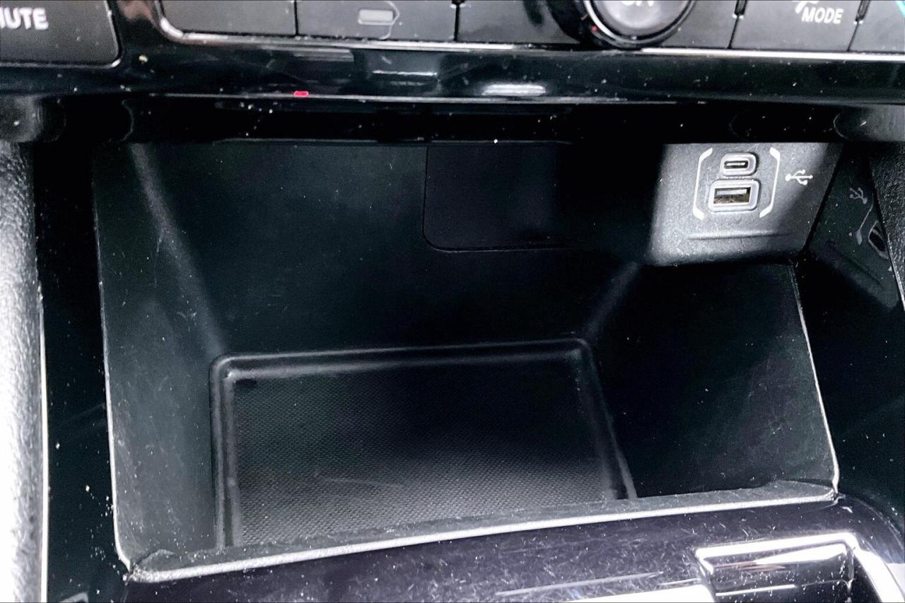 2024 Jeep Compass Limited | Heated Leather | Safety Tech | 4X4 Photo