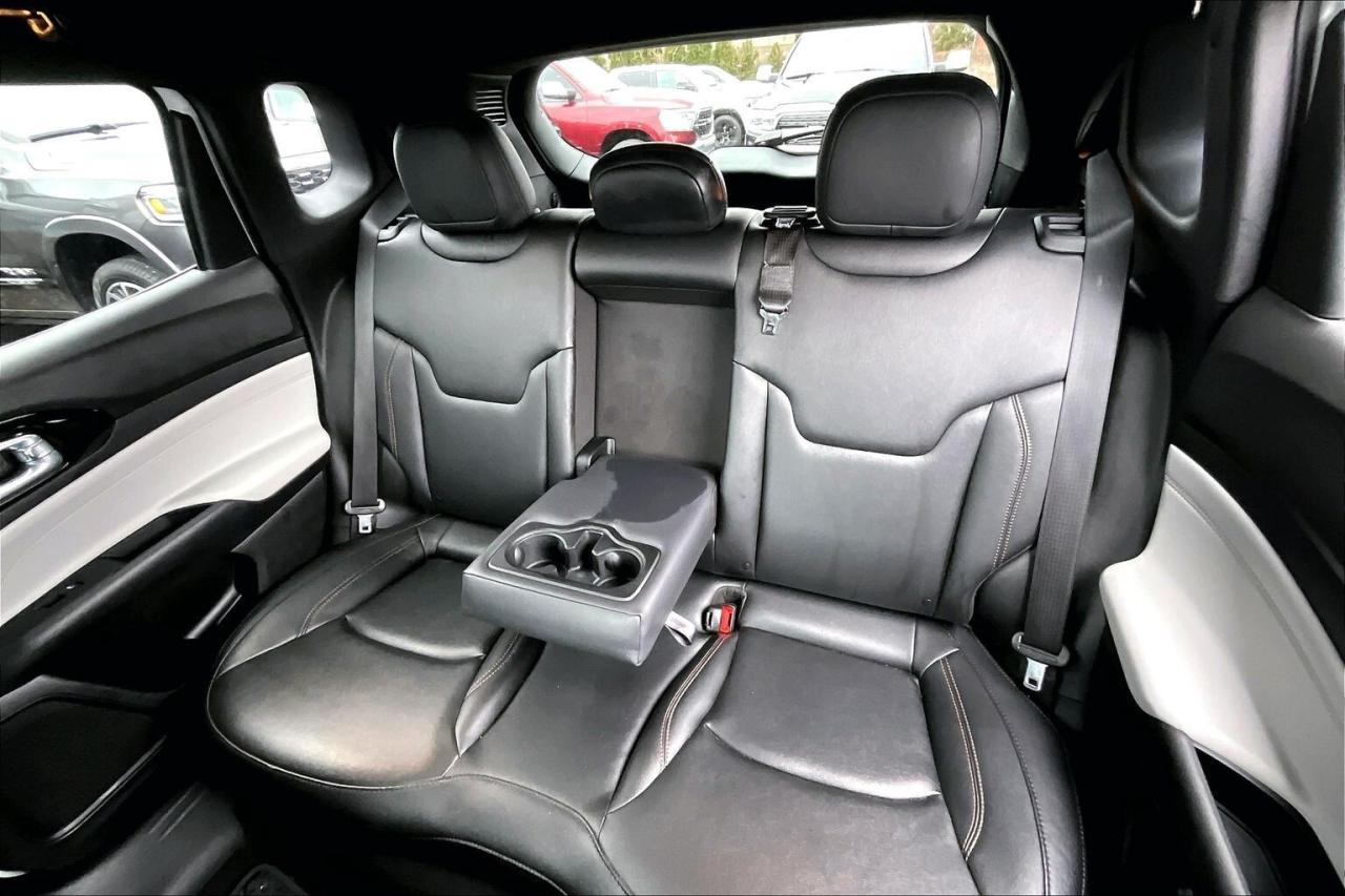 2024 Jeep Compass Limited | Heated Leather | Safety Tech | 4X4 Photo