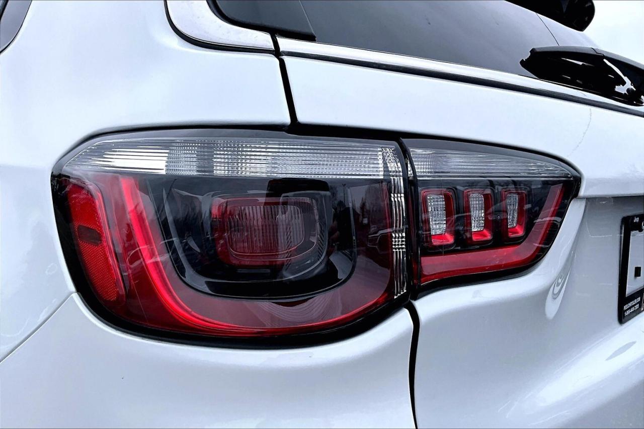 2024 Jeep Compass Limited | Heated Leather | Safety Tech | 4X4 Photo