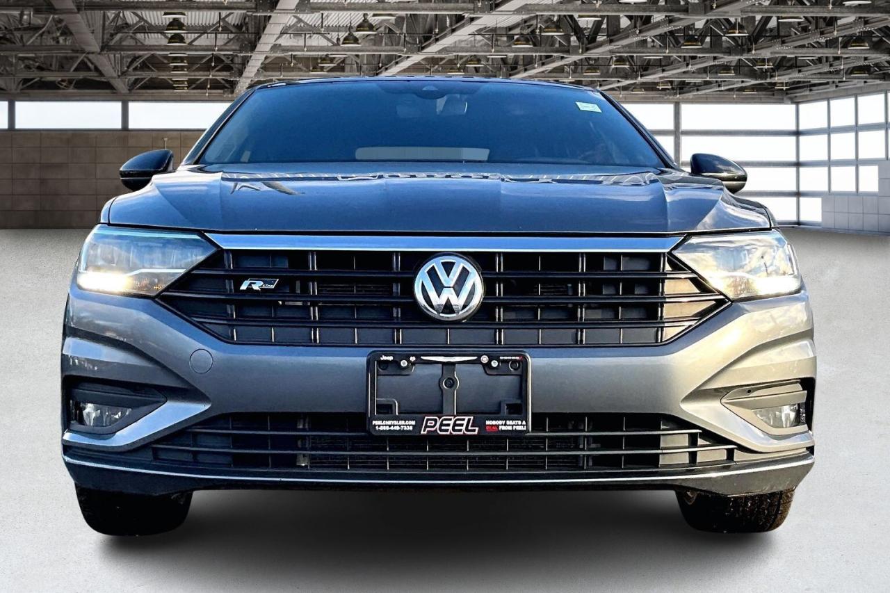 2019 Volkswagen Jetta Highline R Line 6Spd Manual | FWD Photo2