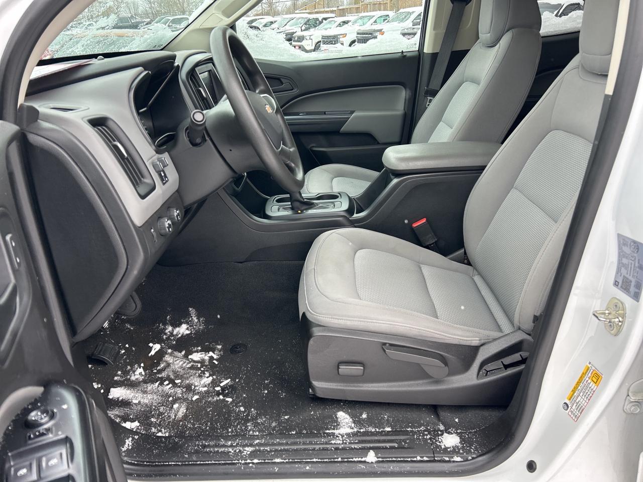 2021 Chevrolet Colorado WORK TRUCK, 4X4, CLEAN CARFAX, ONLY 36 000 KMS! - Photo #14