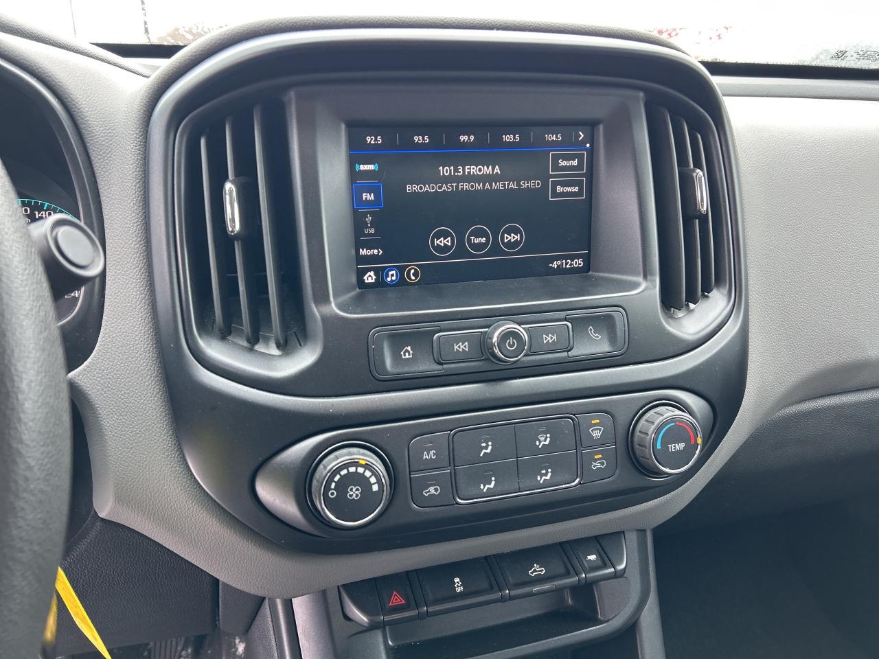 2021 Chevrolet Colorado WORK TRUCK, 4X4, CLEAN CARFAX, ONLY 36 000 KMS! - Photo #18