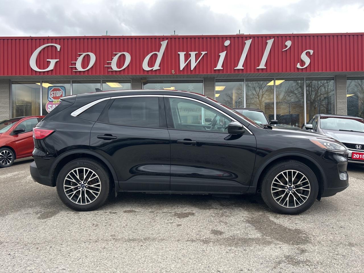 2021 Ford Escape SE PLUG IN HYBRID, CLEAN CARFAX, FACTORY WARRANTY!