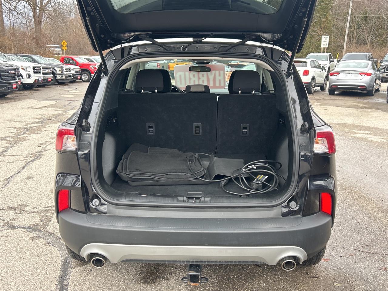 2021 Ford Escape SE PLUG IN HYBRID, CLEAN CARFAX, FACTORY WARRANTY! - Photo #11