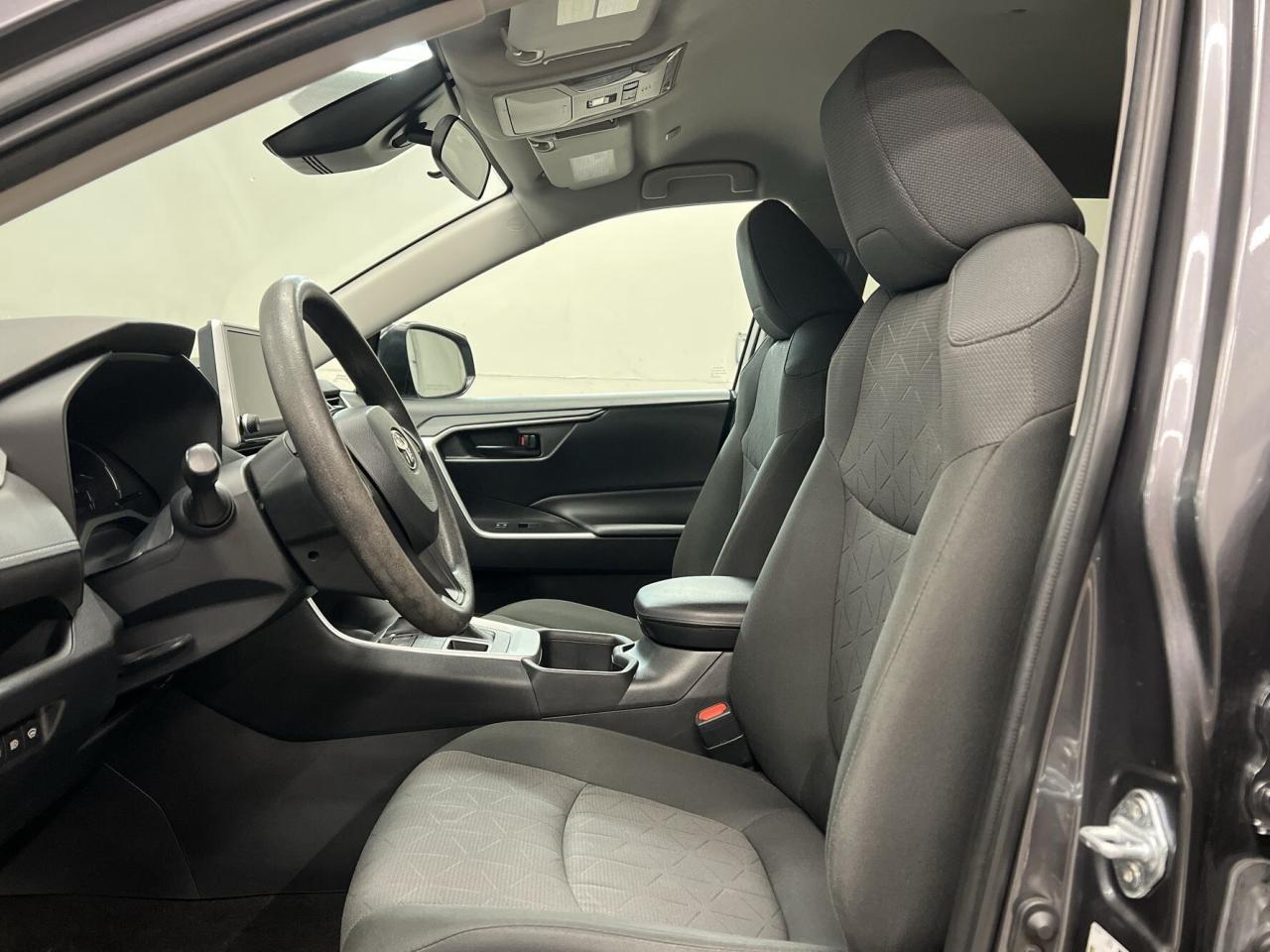 2023 Toyota RAV4 AWD | CARPLAY | HTD SEATS | ADAPT. CRUISE | A/C Photo