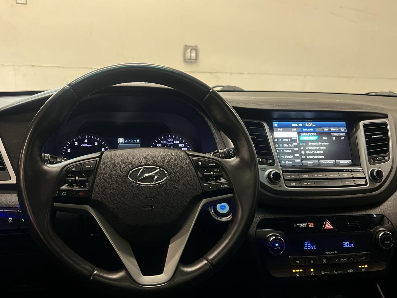 2017 Hyundai Tucson LIMITED AWD | TURBO | LEATHER |PANO ROOF | CARPLAY Photo