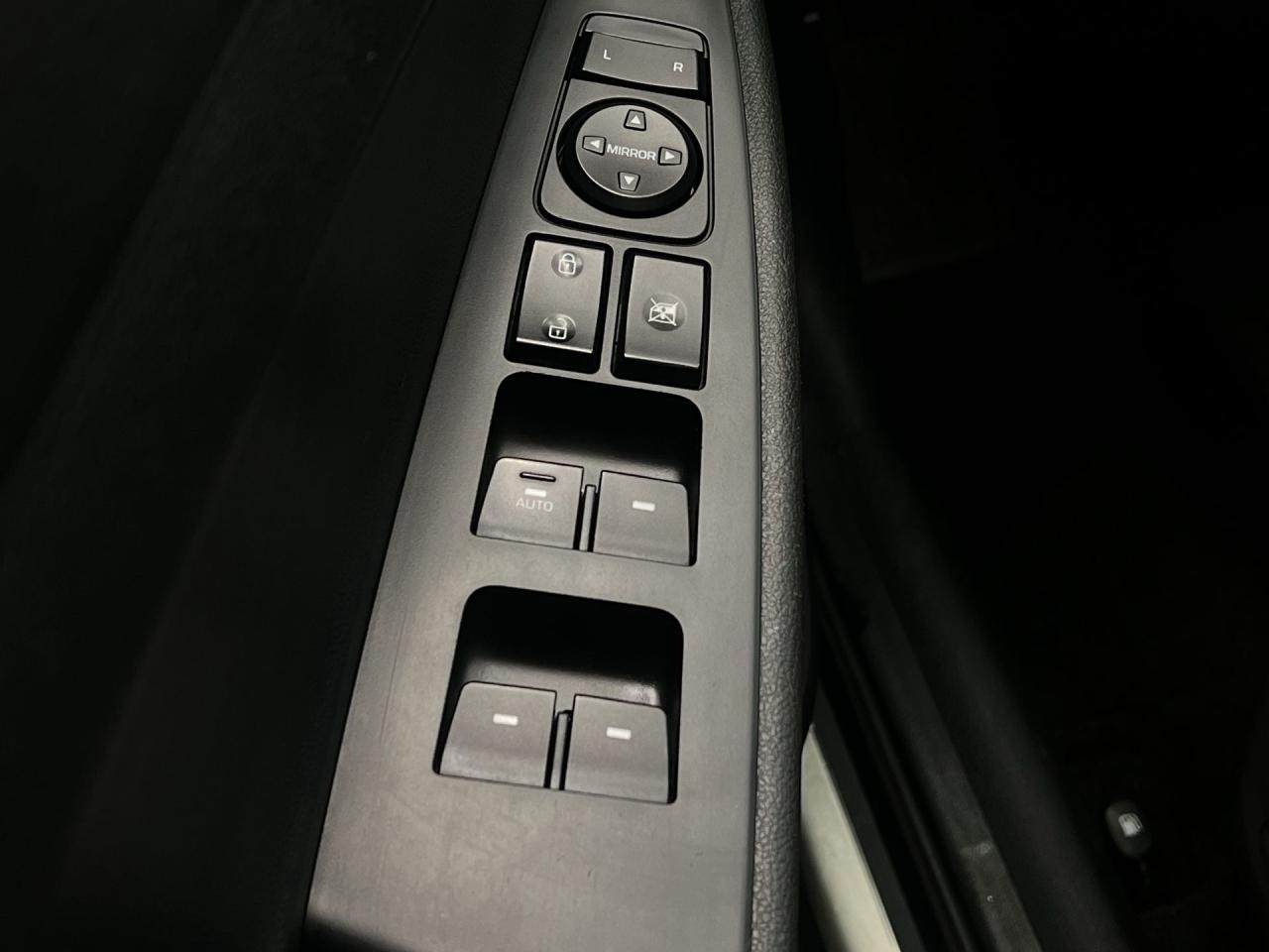 2017 Hyundai Tucson LIMITED AWD | TURBO | LEATHER |PANO ROOF | CARPLAY Photo