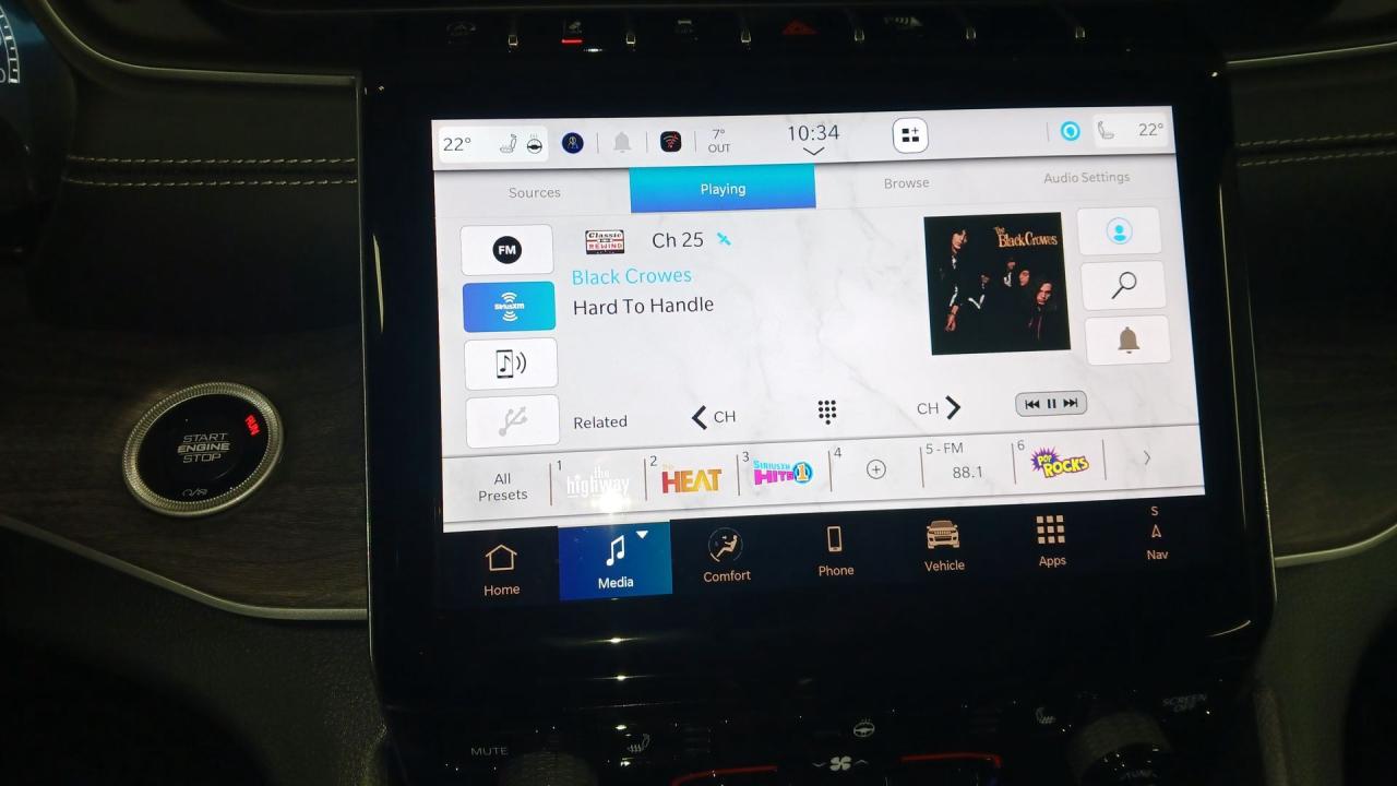 2025 Jeep Grand Cherokee LIMITED 4X4 Photo