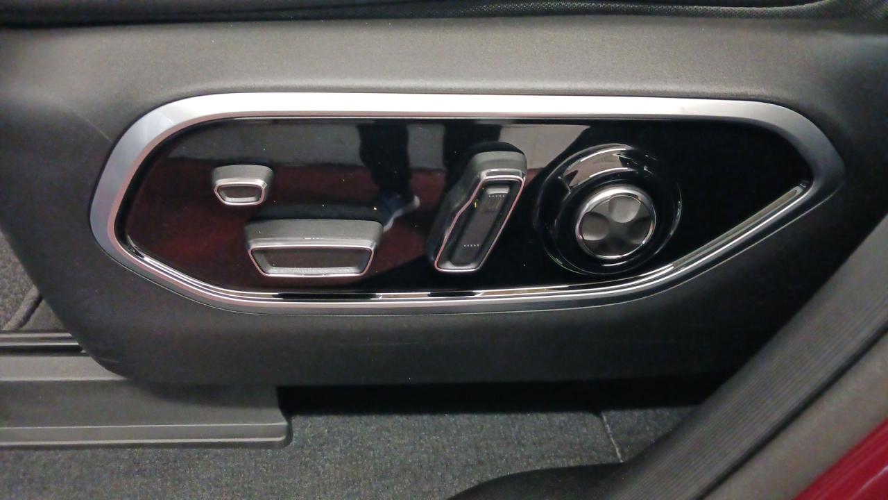 2025 Jeep Grand Cherokee Summit 4x4 Photo