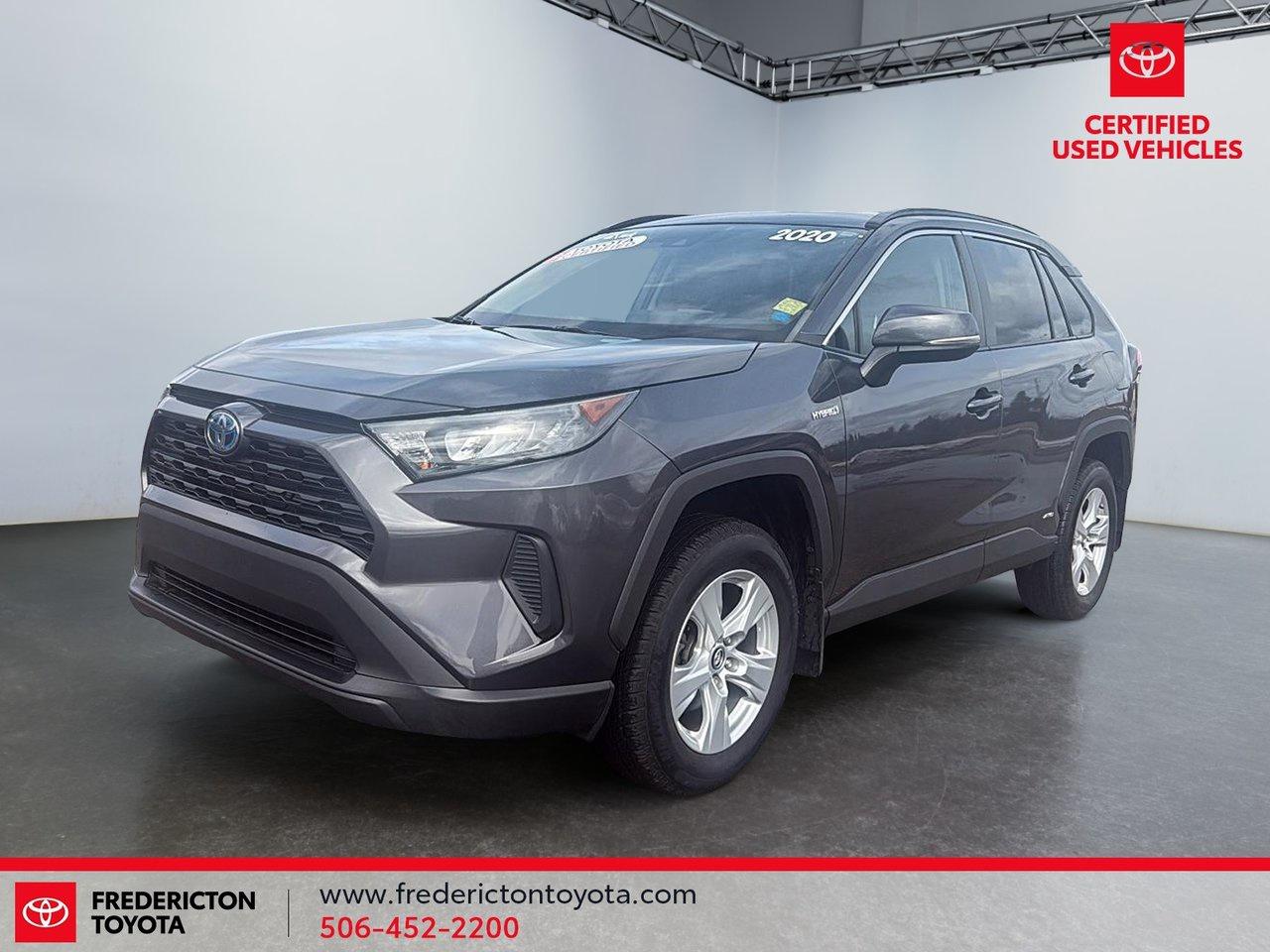 2020 Toyota RAV4 Hybrid LE Photo0