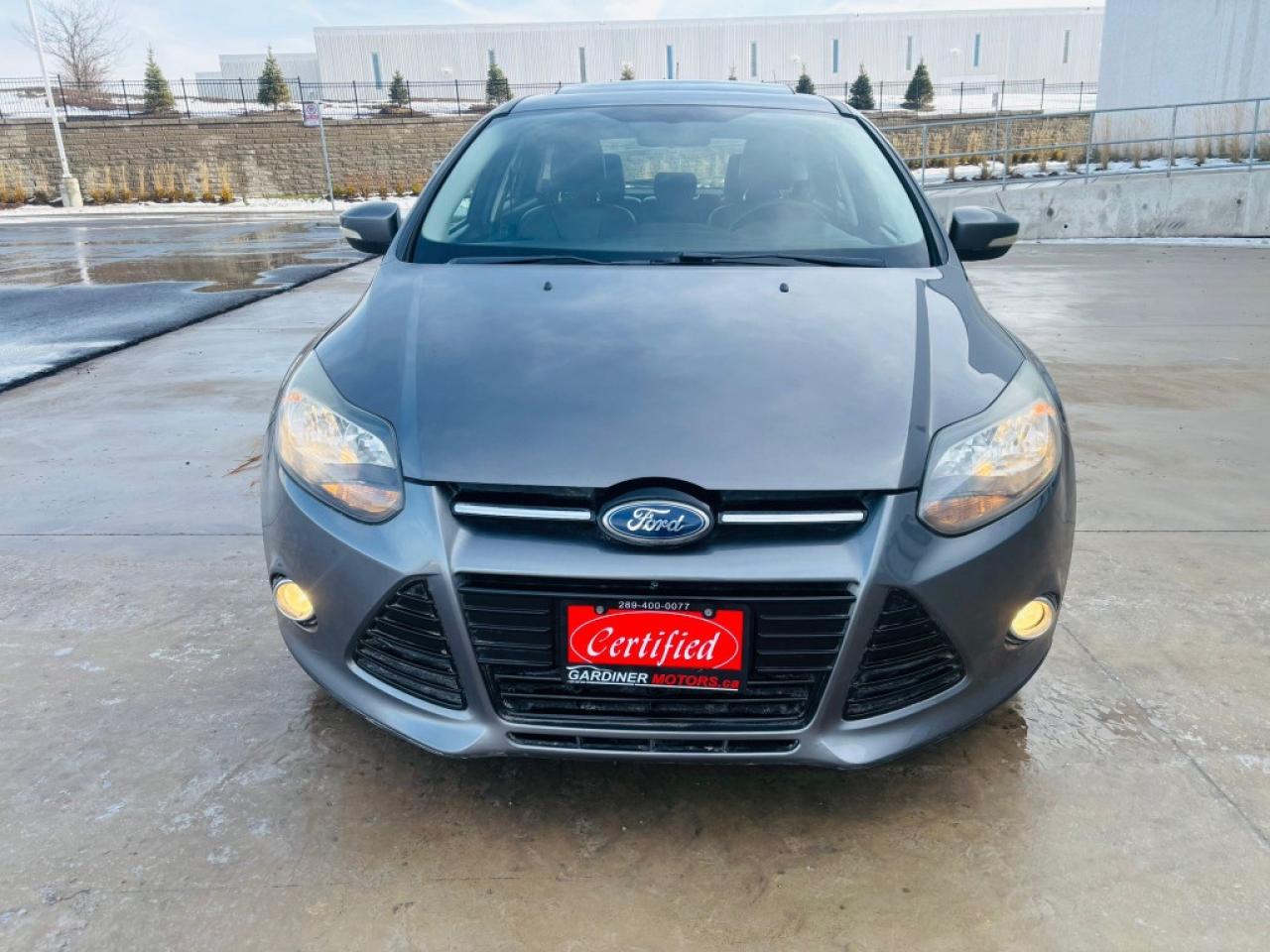 2012 Ford Focus Titanium 4dr Sedan Automatic Photo