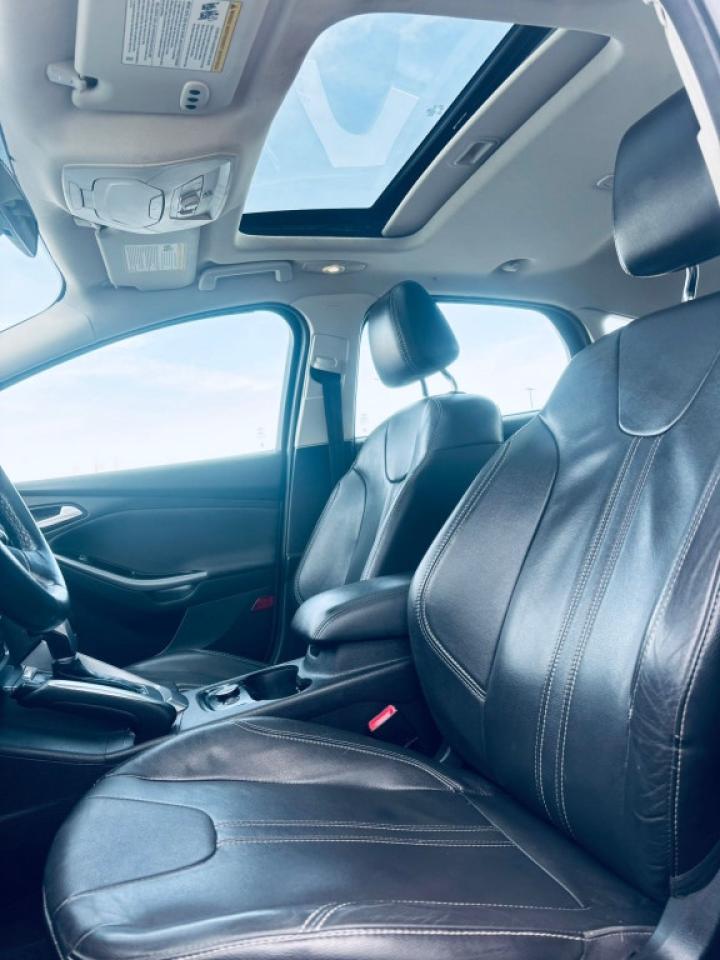 2012 Ford Focus Titanium 4dr Sedan Automatic Photo