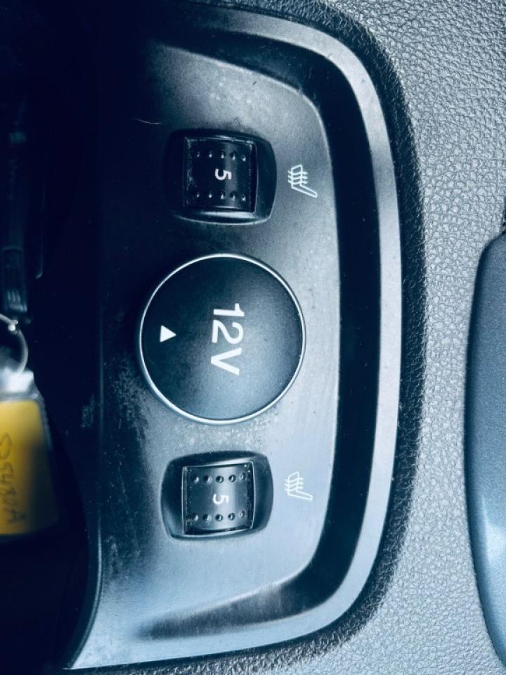 2012 Ford Focus Titanium 4dr Sedan Automatic Photo