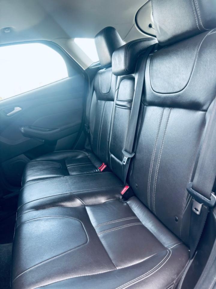 2012 Ford Focus Titanium 4dr Sedan Automatic Photo