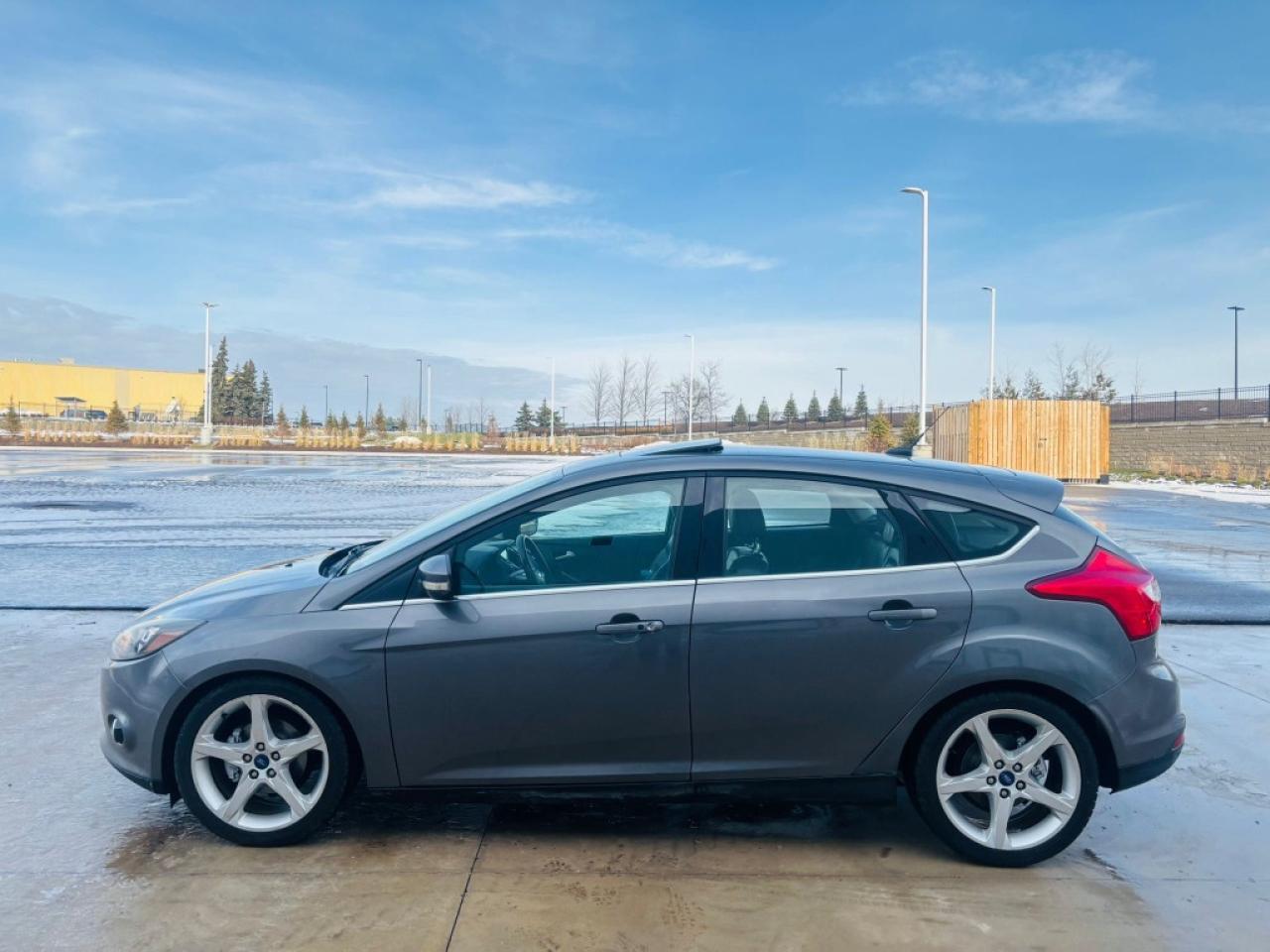 2012 Ford Focus Titanium 4dr Sedan Automatic Photo