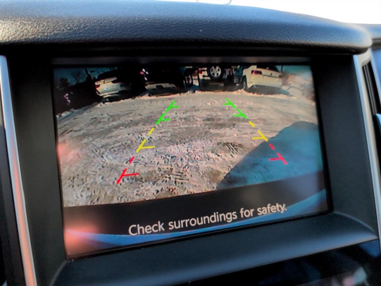 2015 Infiniti Q50 V6 AWD Photo