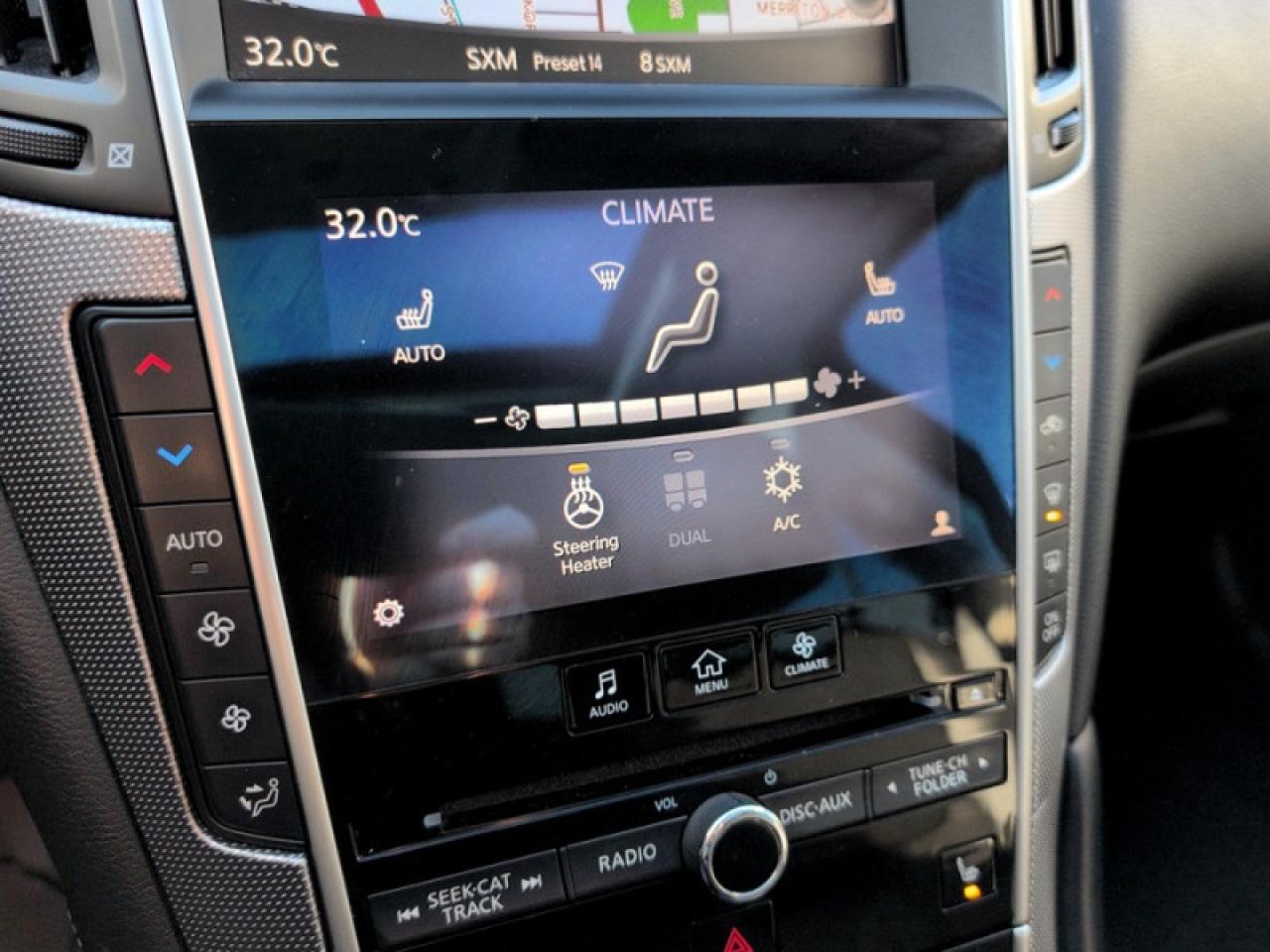 2015 Infiniti Q50 V6 AWD Photo