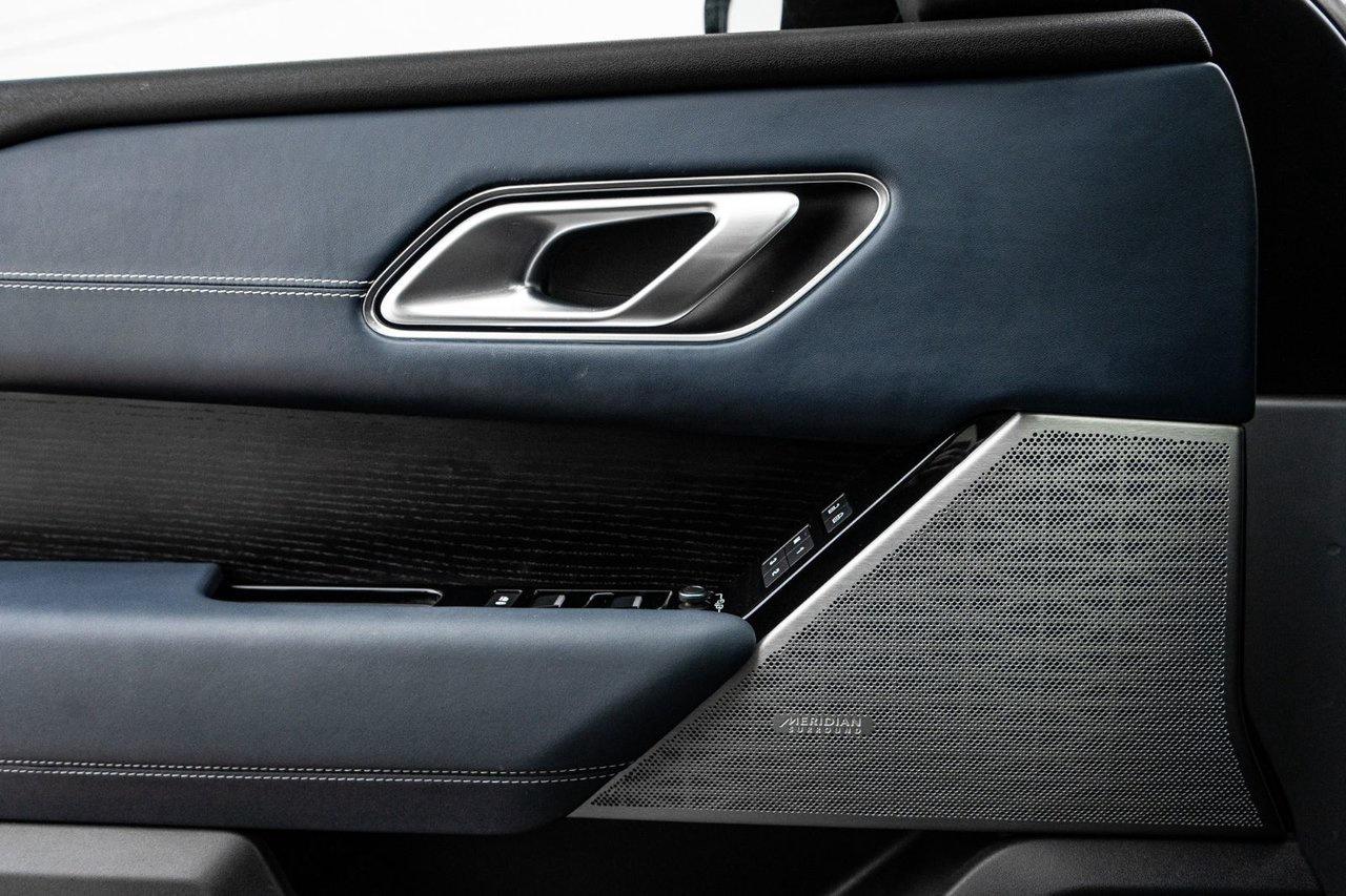 2023 Land Rover Range Rover Velar S Photo