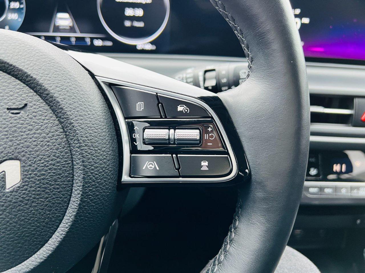 2025 Kia Seltos EX PREMIUM AWD Photo