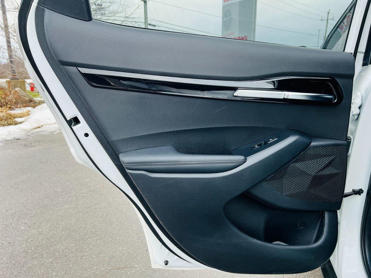 2025 Kia Seltos EX PREMIUM AWD Photo