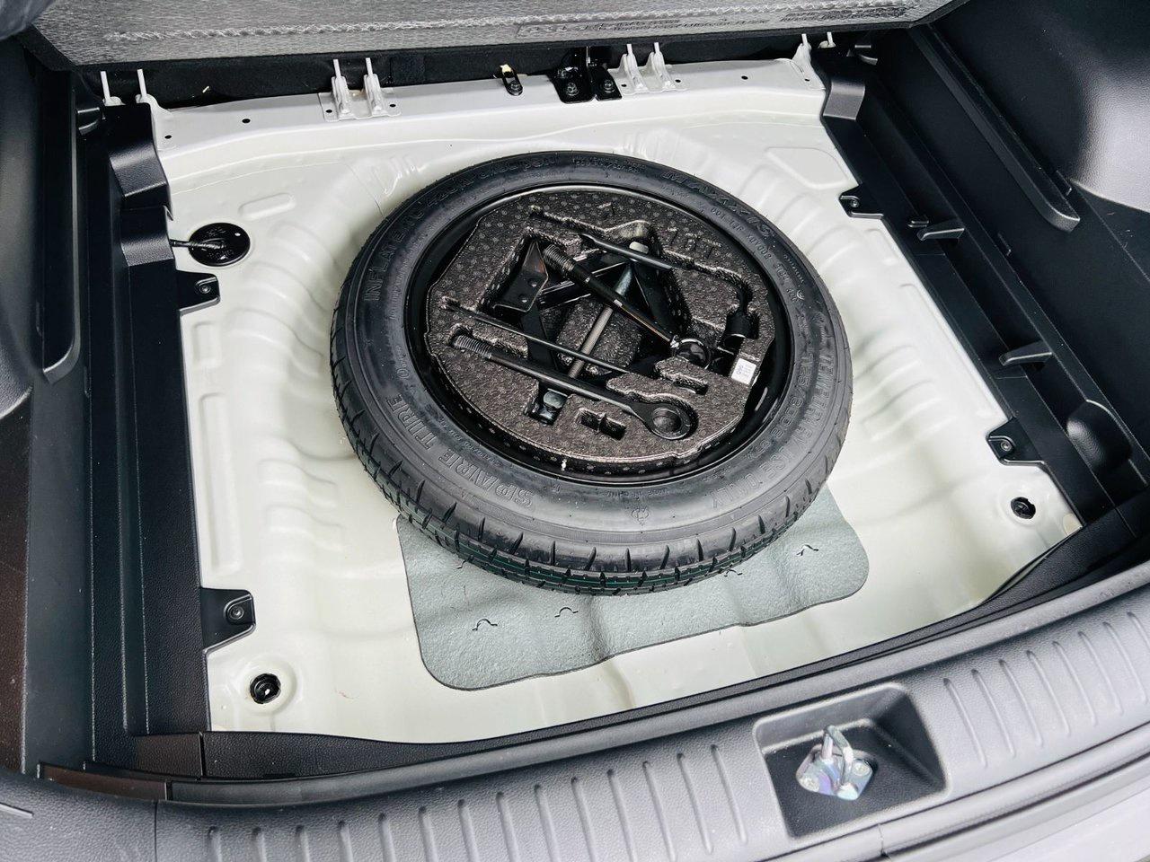 2025 Kia Seltos EX PREMIUM AWD Photo