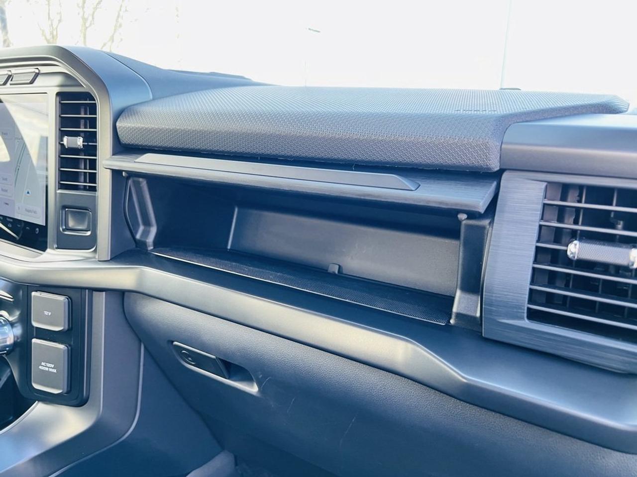 2024 Ford F-150 XLT Photo