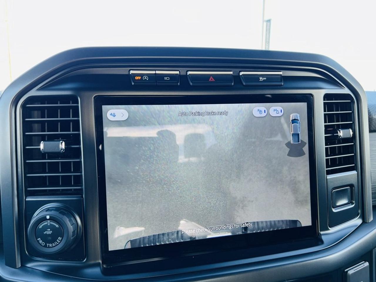 2024 Ford F-150 XLT Photo