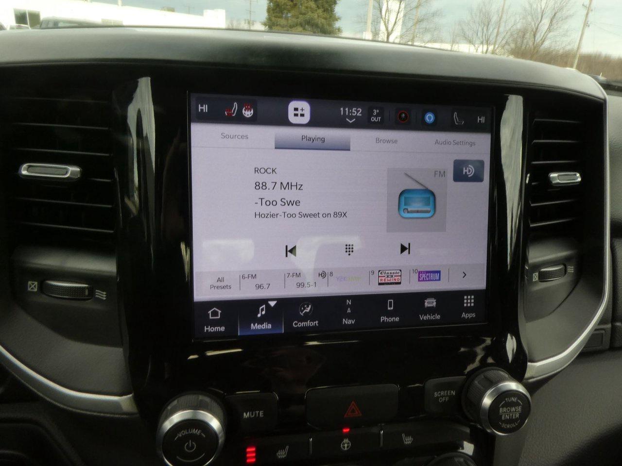 2022 RAM 1500 BIG HORN/LONE STAR Big Horn Photo