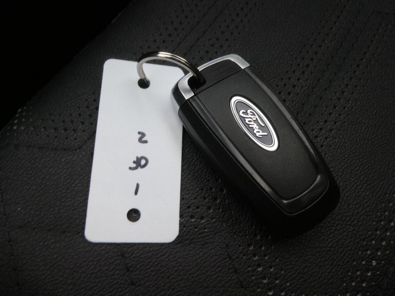 2023 Ford Escape PLATINUM PLATINUM Photo