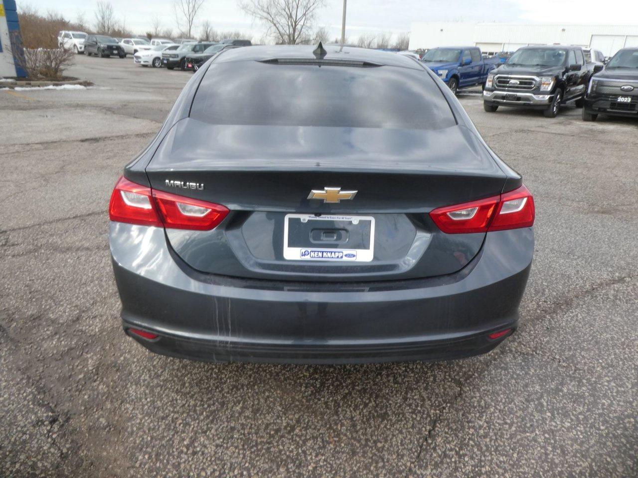 2019 Chevrolet Malibu LS Photo