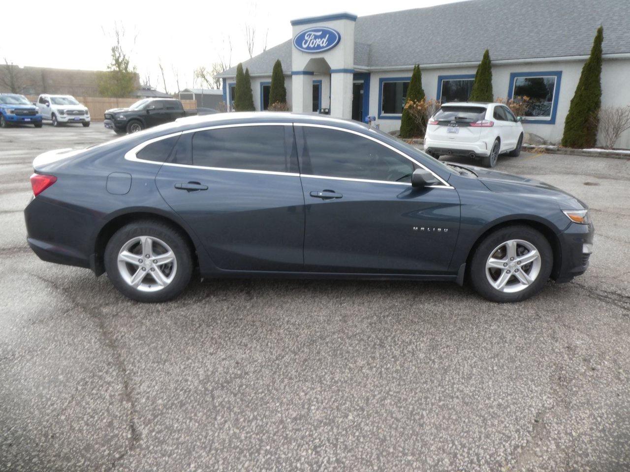 2019 Chevrolet Malibu LS Photo