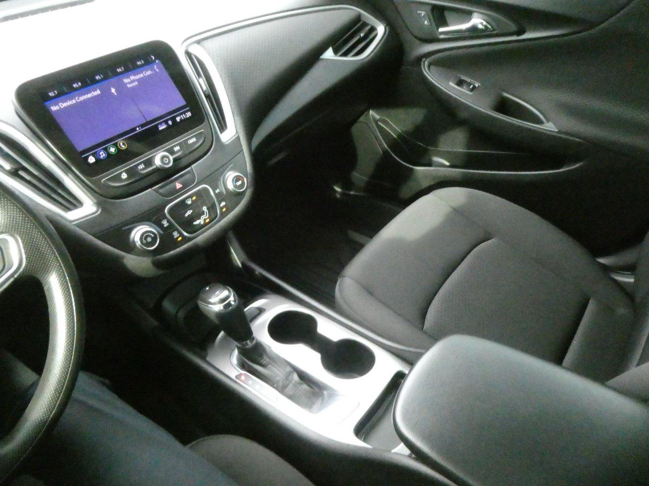 2019 Chevrolet Malibu LS Photo