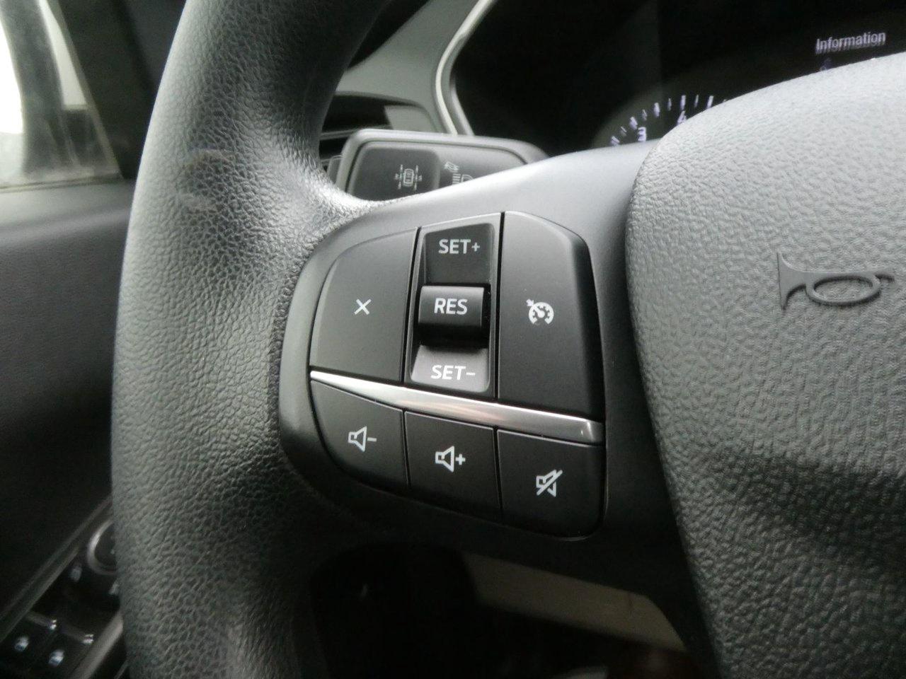 2021 Ford Escape SE SE Photo