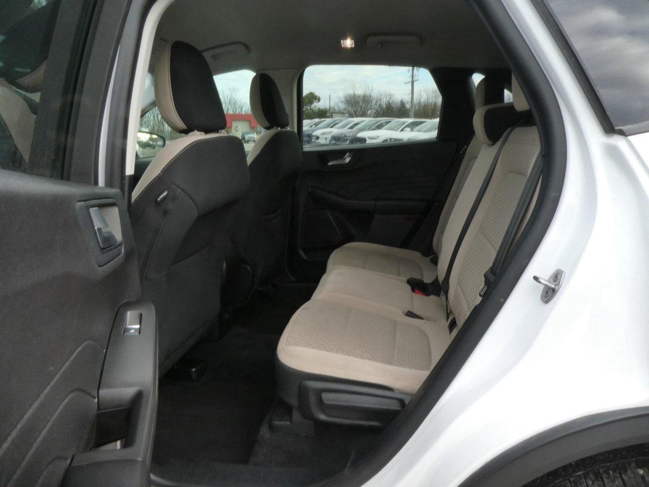 2021 Ford Escape SE SE Photo