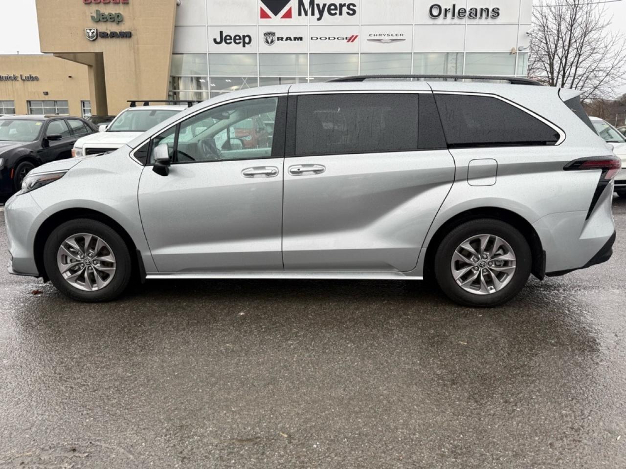 2025 Toyota Sienna XLE 8-Passenger  - Sunroof - $165.55 /Wk Photo