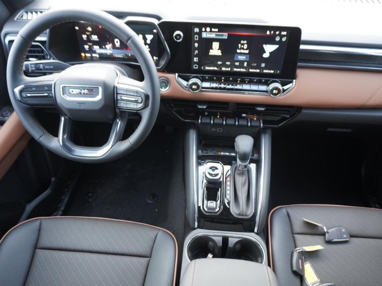 2026 GMC Canyon AT4  - Leather Seats Photo