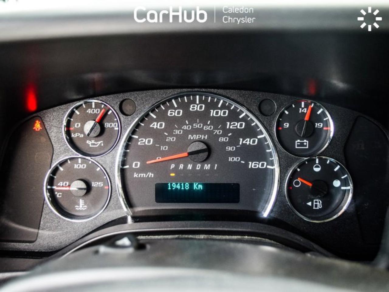 2024 Chevrolet Express Cargo Van RWD 2500 135" Backup Camera Air condition Photo