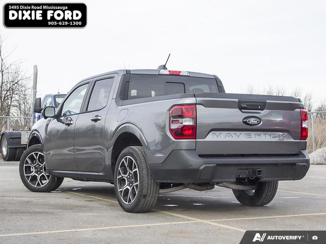 2025 Ford Maverick Lariat Photo