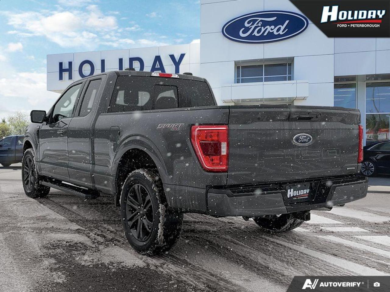 2021 Ford F-150 XLT Photo3