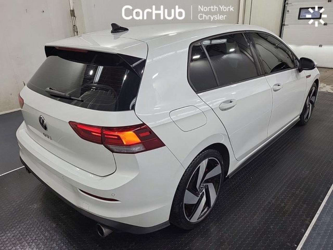 2023 Volkswagen Golf GTI Autobahn Photo2