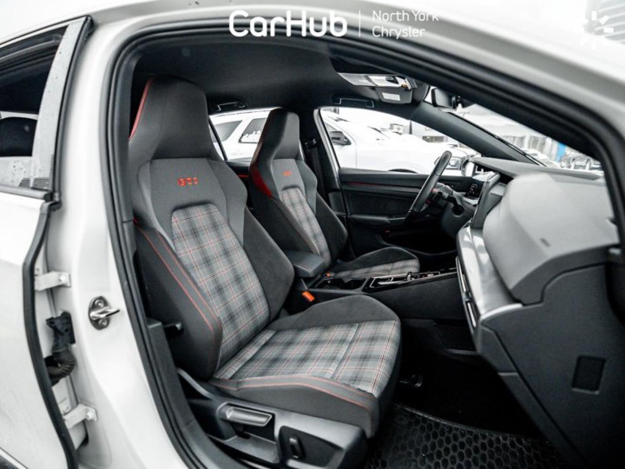 2023 Volkswagen Golf GTI Autobahn DSG Lane Assist Side Assist Navi ACC Front Assist Photo