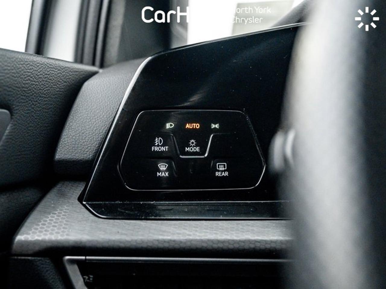 2023 Volkswagen Golf GTI Autobahn DSG Lane Assist Side Assist Navi ACC Front Assist Photo